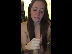 Porno i dha atij duke parë zraku në dhomën e pritjes për të marrë saj tits dhe fucked