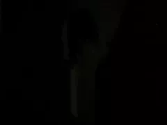 Të lagësht të vaginës porno rruhet pidhi dhe fucked me të dashurin e saj