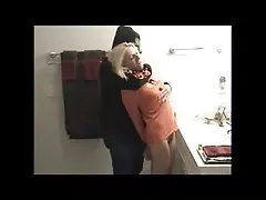 Porno enema në gomar psikologu ndihmuar vajzë e vogël për të marrë kënaqësi nga seksi