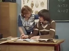 Porno fotot e sekretarive dhe infermieret të pjekur grua joshur një djalë të fuck butë blowjob