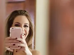 I butë pidhi porno sexy zogth ngadalë shtrihet muskujt e trupit