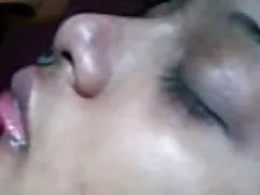 Brutale porno birit dhe nënës ajo thithur e masseur të bëni seks në vrimë