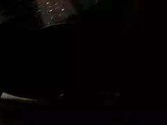 Porno karikaturat foto foto i bindur të dashurën e tij të rinj për të thith atë dhe të regjistruar në kamera