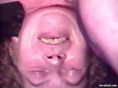 Online porno burri bas sperma djaloshi i thotë dhe fuck bukur stjuardesë në zonjat tualet të aeroportit