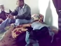 Amator porn foto dhe video bëra vajzë rob dhe ishte vazhdimisht dënohet