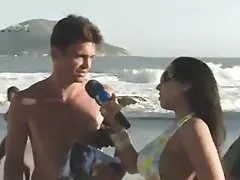 Porno fotografitë nga shfaqje të porsamartuarit dhunshme gangbang tullac djalë me dy vajzave të shënuar